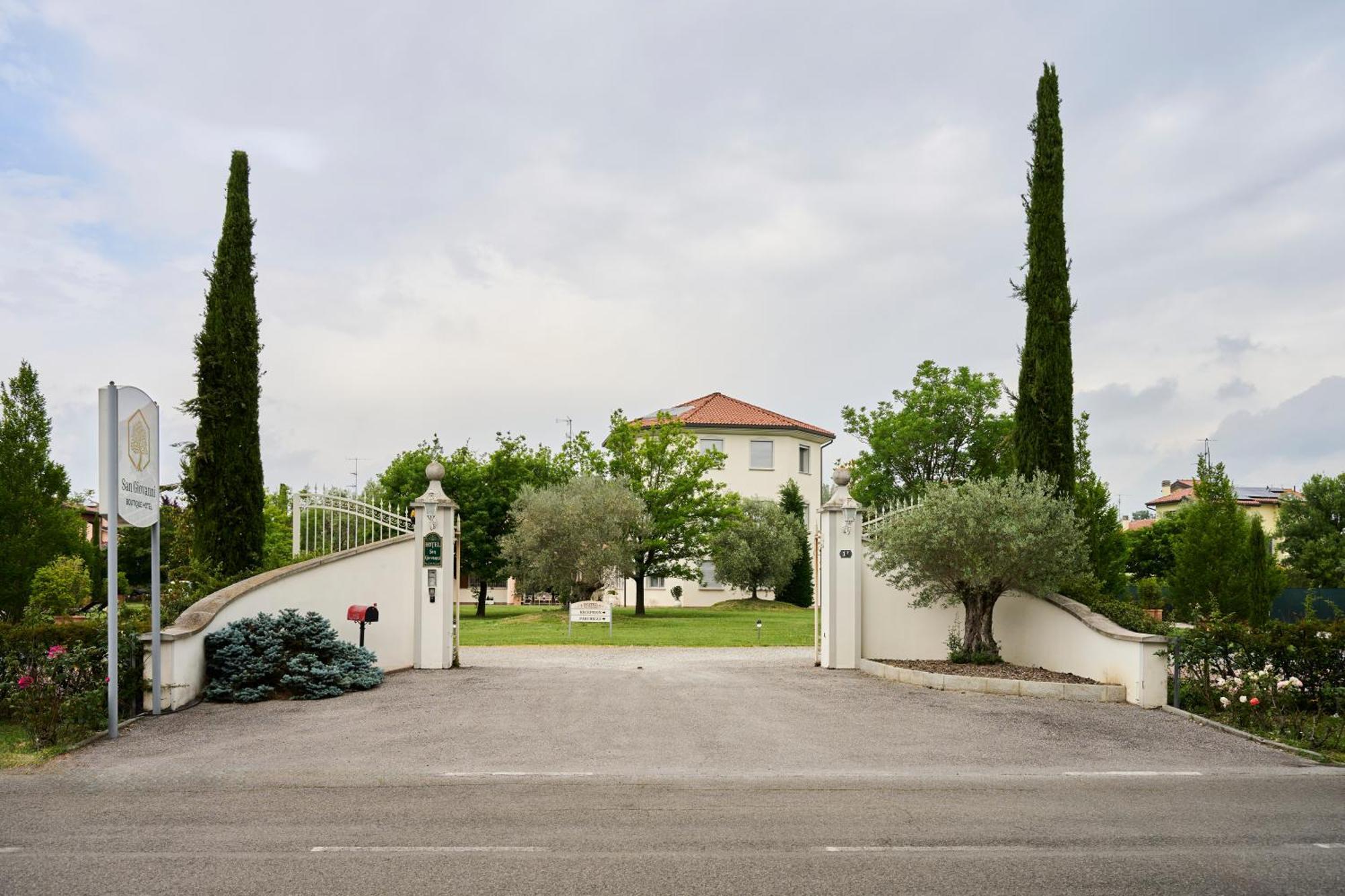 Boutique Hotel San Giovanni San Giovanni in Persiceto Exterior photo
